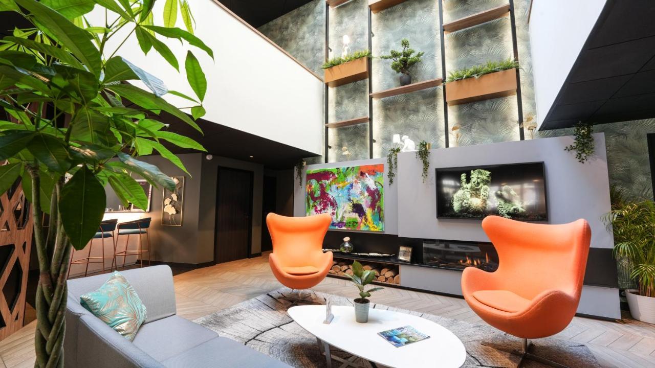 Le Magic Hotel & Spa Vitre  Bagian luar foto